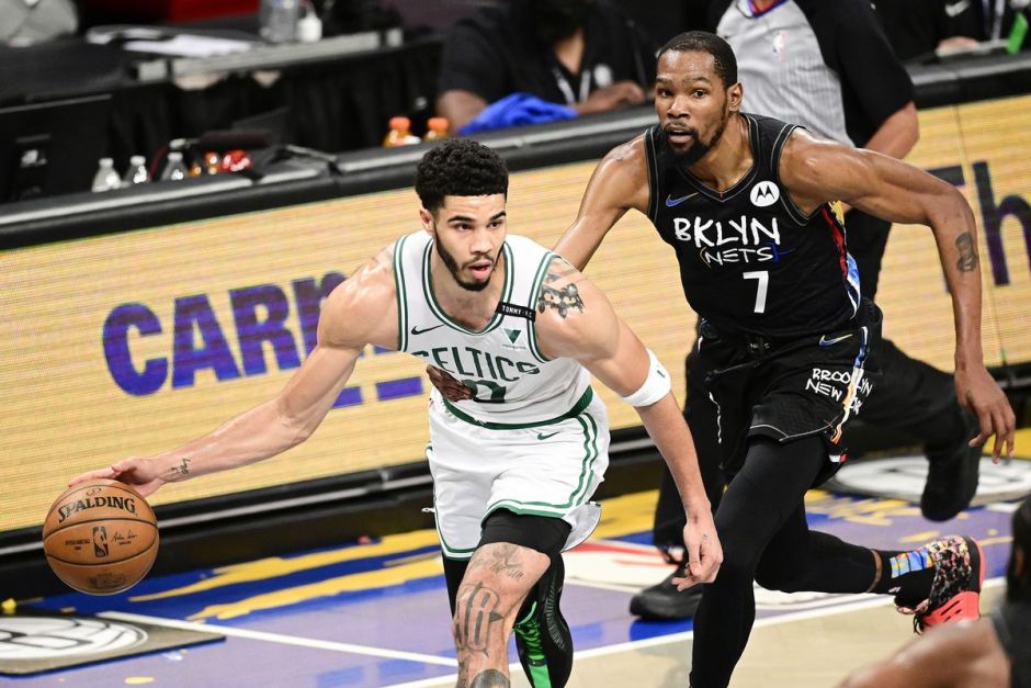 帮助他在这 帮助他在这