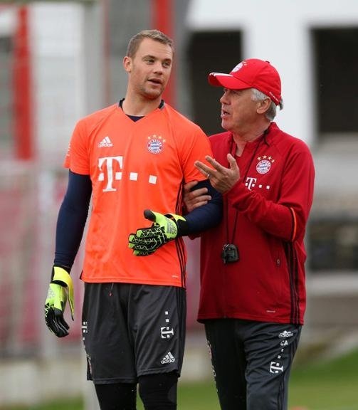 8个篮板 8个篮板