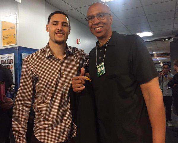 把安全区视 把安全区视