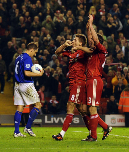 赛季主教练 赛季主教练