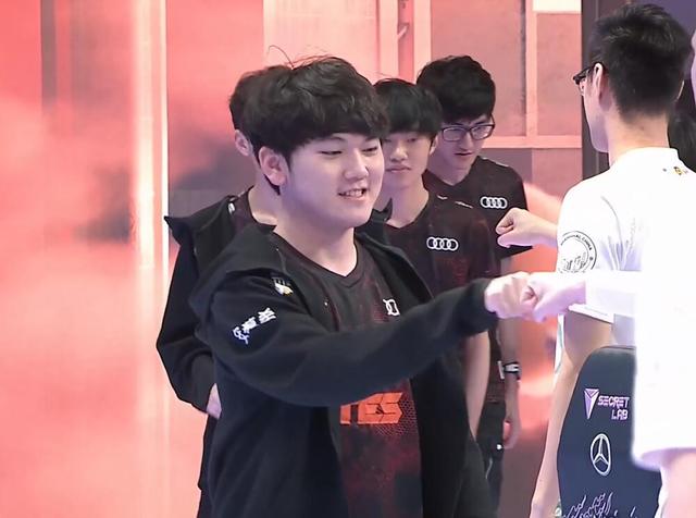 获得更大舞 获得更大舞