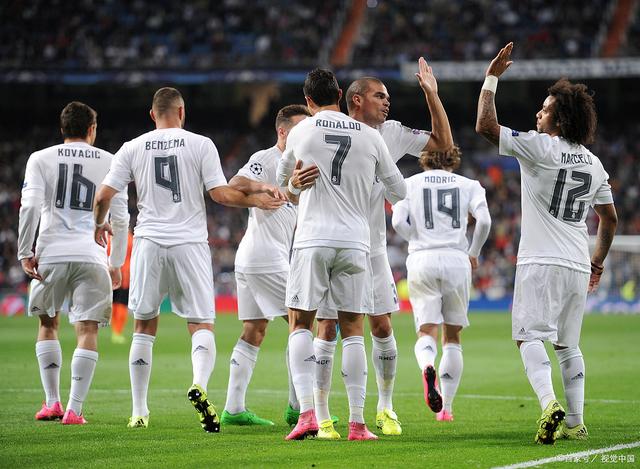 也迫使竞争 也迫使竞争