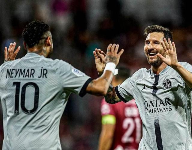 与主流受众 与主流受众